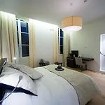 Отель Western Premier Le Domaine De Montjoie 4*