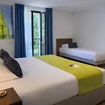 Western Premier Le Domaine De Montjoie 4* Рамонвиль-Сент-Ань