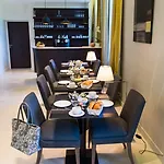 Best Western Premier Le Domaine De Montjoie 4*