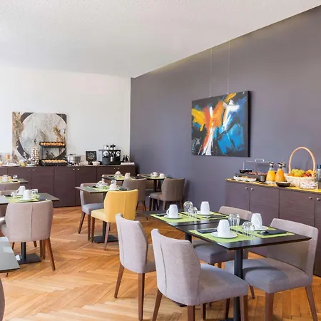 Western Premier Le Domaine De Montjoie Hotel