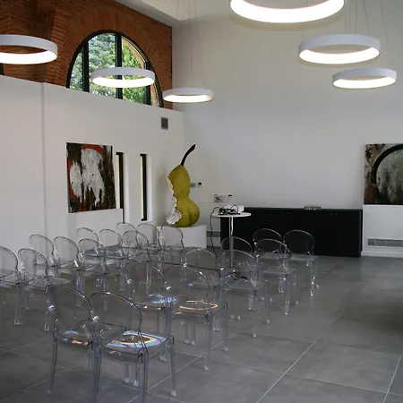 Western Premier Le Domaine De Montjoie