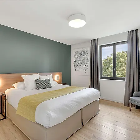 Hotel Western Premier Le Domaine De Montjoie
