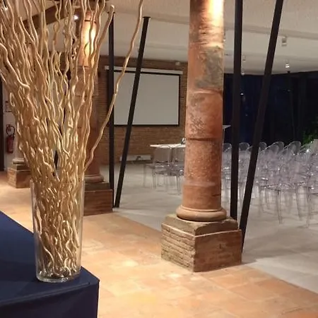 Western Premier Le Domaine De Montjoie Hotel